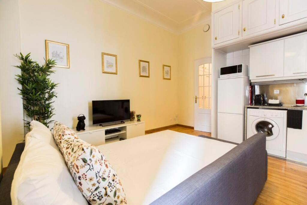 Ola Lisbon - Chiado 1 Apartment ภายนอก รูปภาพ