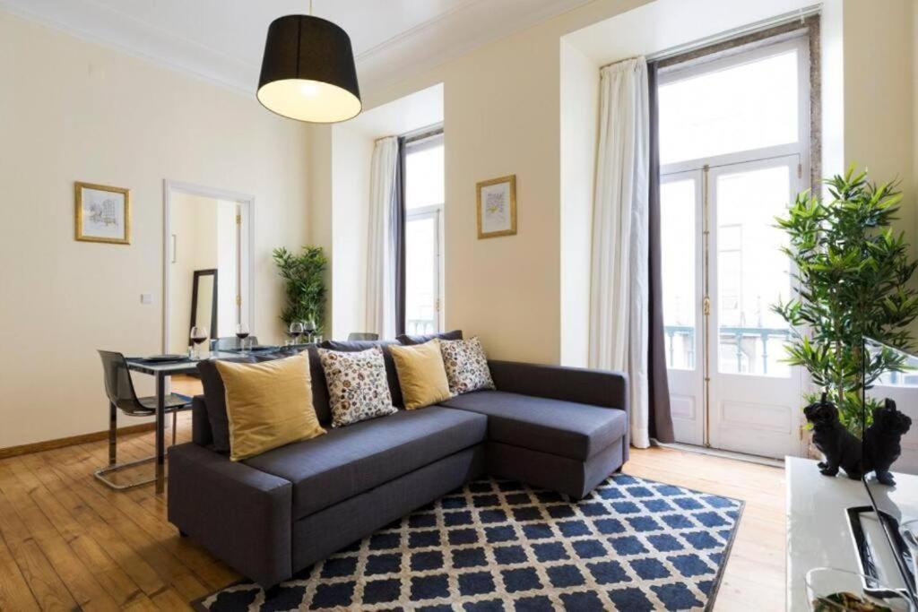 Ola Lisbon - Chiado 1 Apartment ภายนอก รูปภาพ