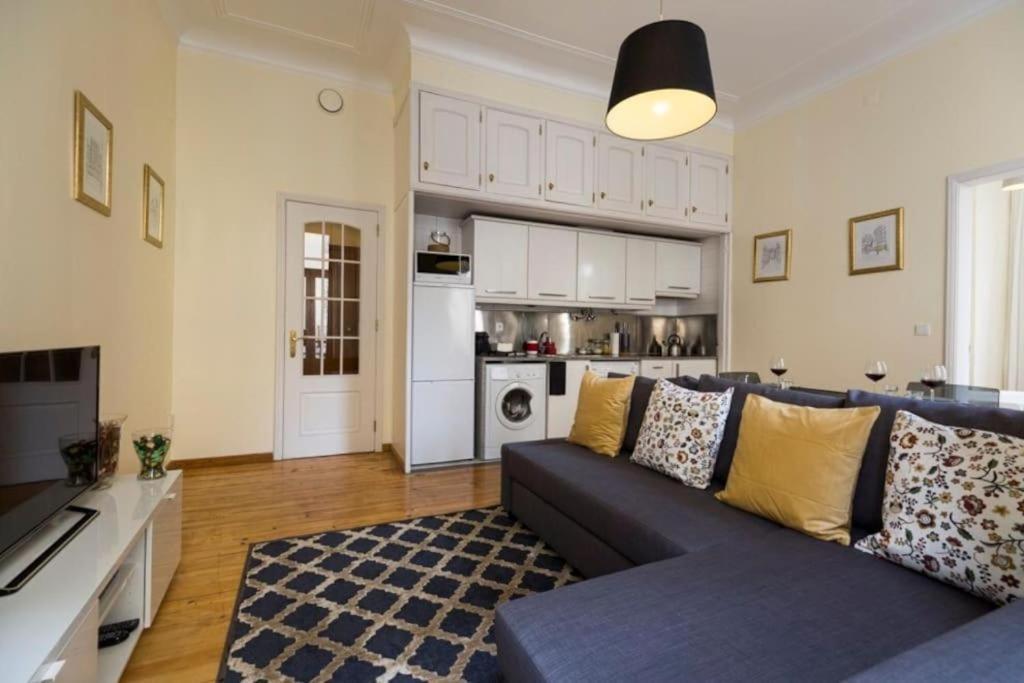 Ola Lisbon - Chiado 1 Apartment ภายนอก รูปภาพ